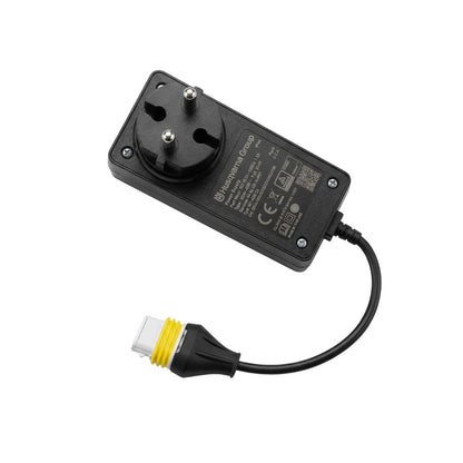 Gardena napájecí zdroj s EU zástrčkou (č. kat.: 529 53 49-01)