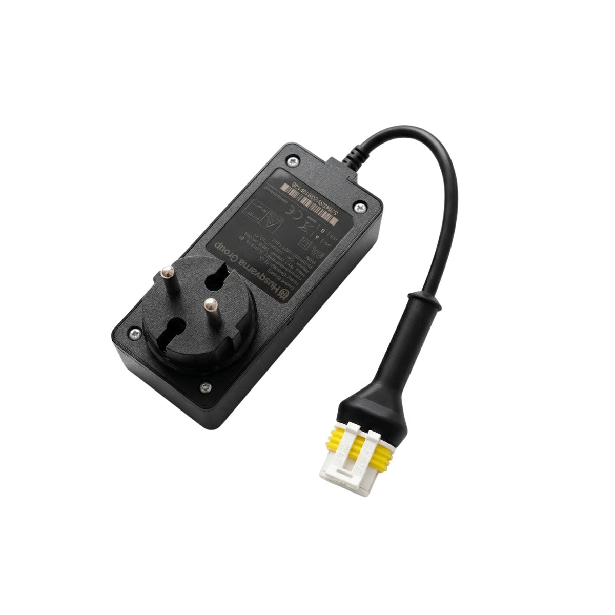 EU-Netzteil mit Anschlussbox und schwarzem Kabel, Stecker mit gelber Markierung