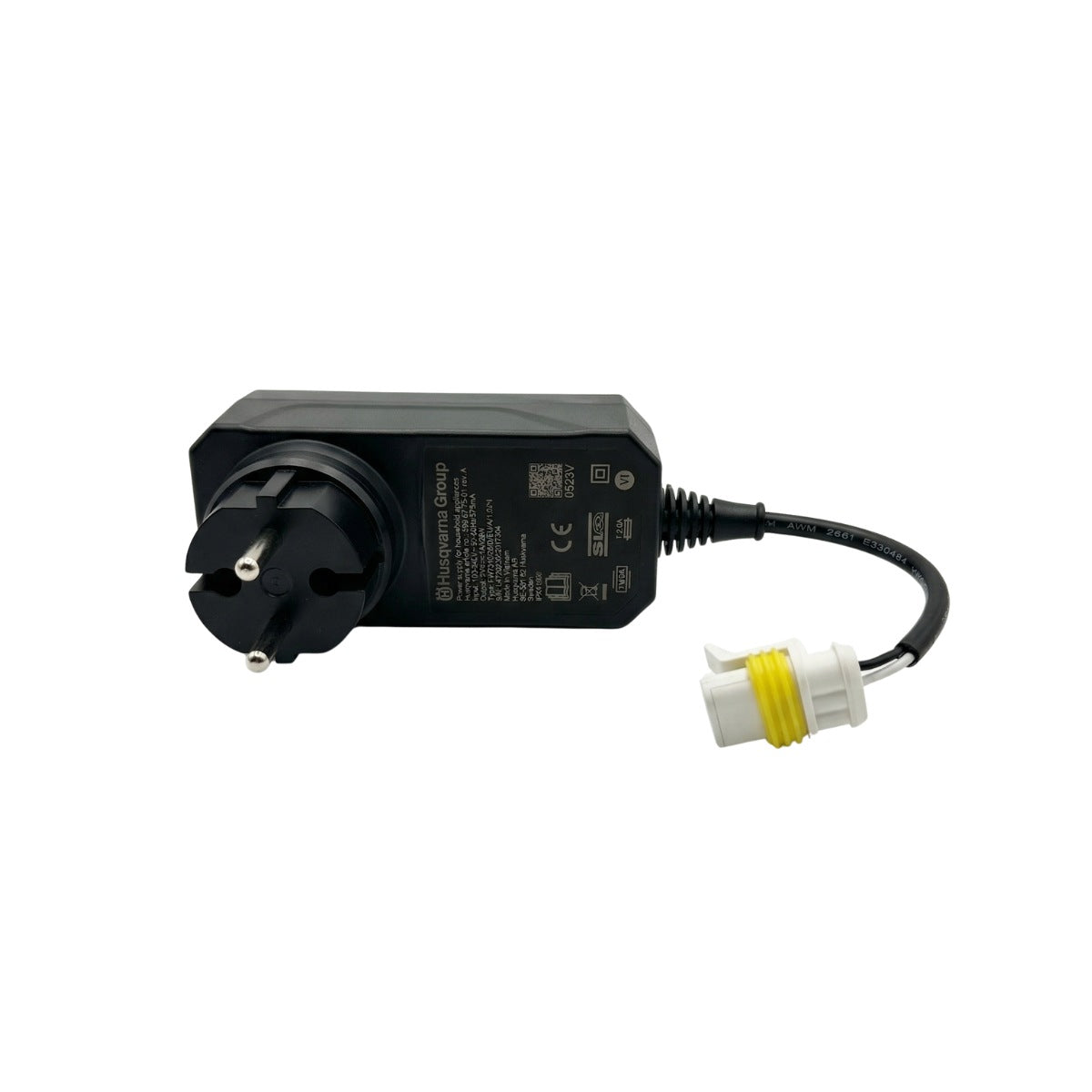 Netzteil mit EU-Stecker: schwarze Einheit, Kabel und gelb markierter Stecker