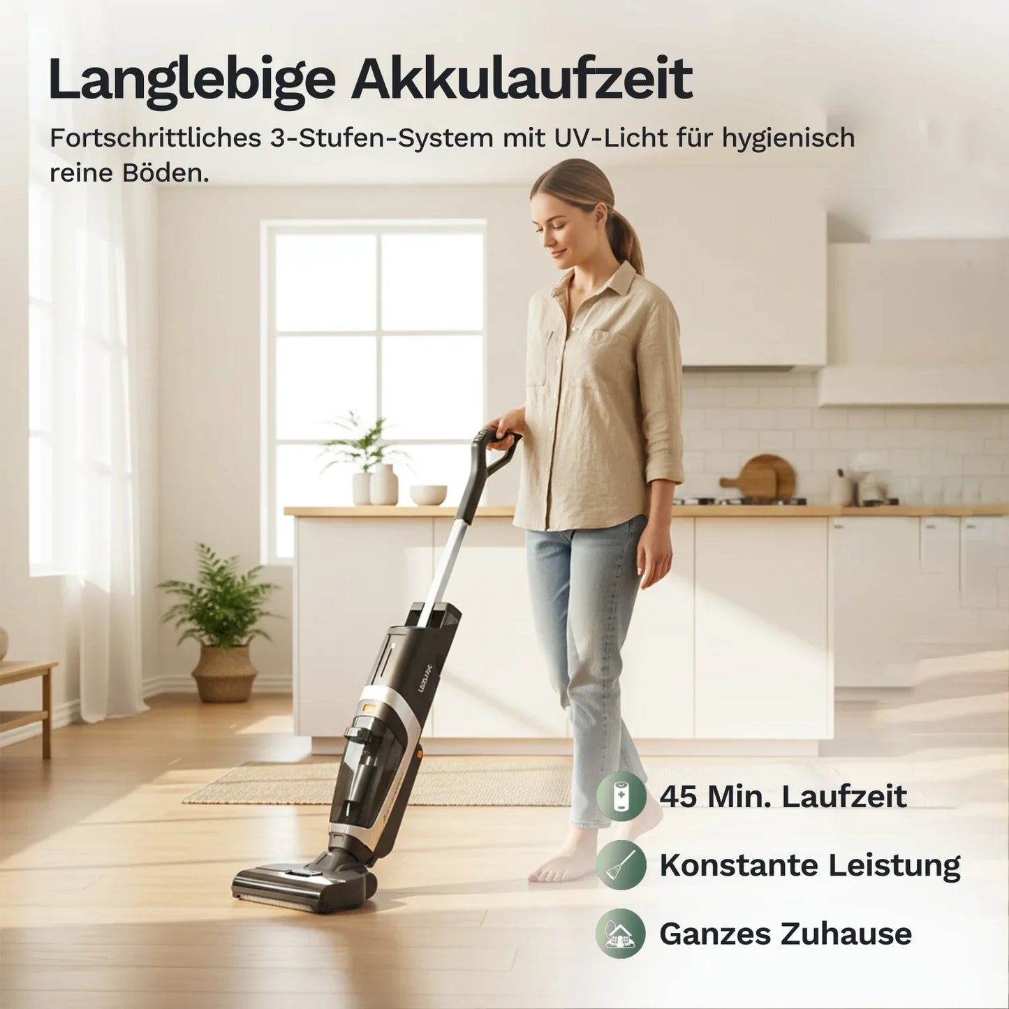 Kabelloser Nass-Trocken-Sauger mit UV-/Reinigungsbetrieb, stehend auf Hartboden