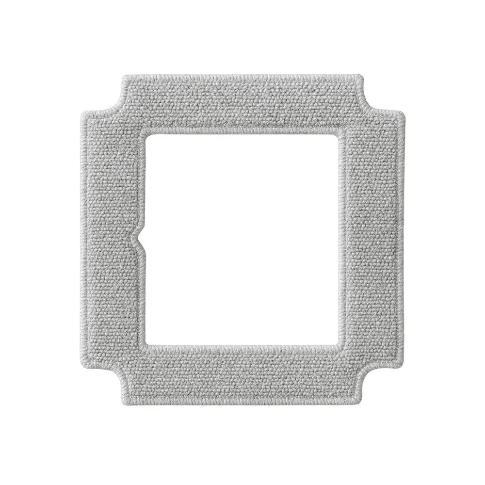 Graues Mikrofasertuch-Pad mit quadratischem Fenster